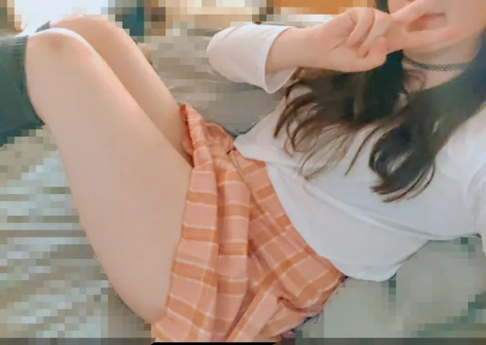 Hai there! ✌🏼 by Sub_Solstice