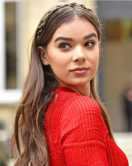 Hailee Steinfeld by vakaviti