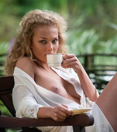 Hair Barely Tamed posted by CJ105