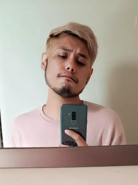 Hair color started to look funny xD by Luigi_ra