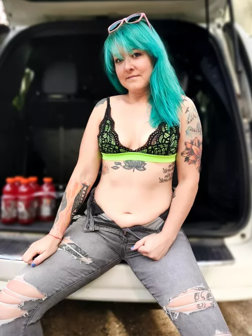 Hair looking extra neon these days! by gothic_popsicle