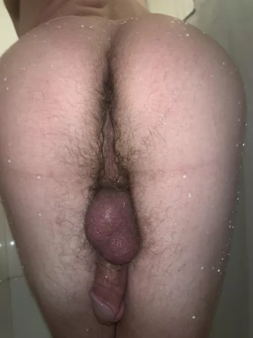 Hairy and wet by CuriousBoyXXXX