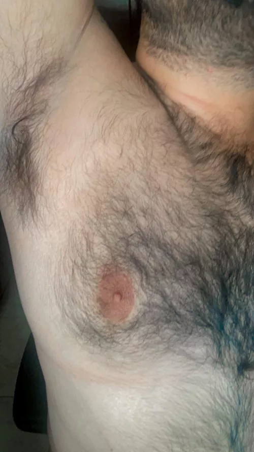 Hairy armpit 🤟🏽 by patoi91