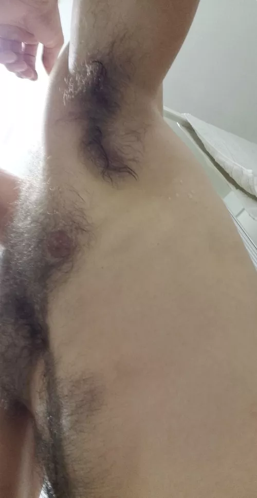 Hairy guys over 21 hmu for snap by hyperhort