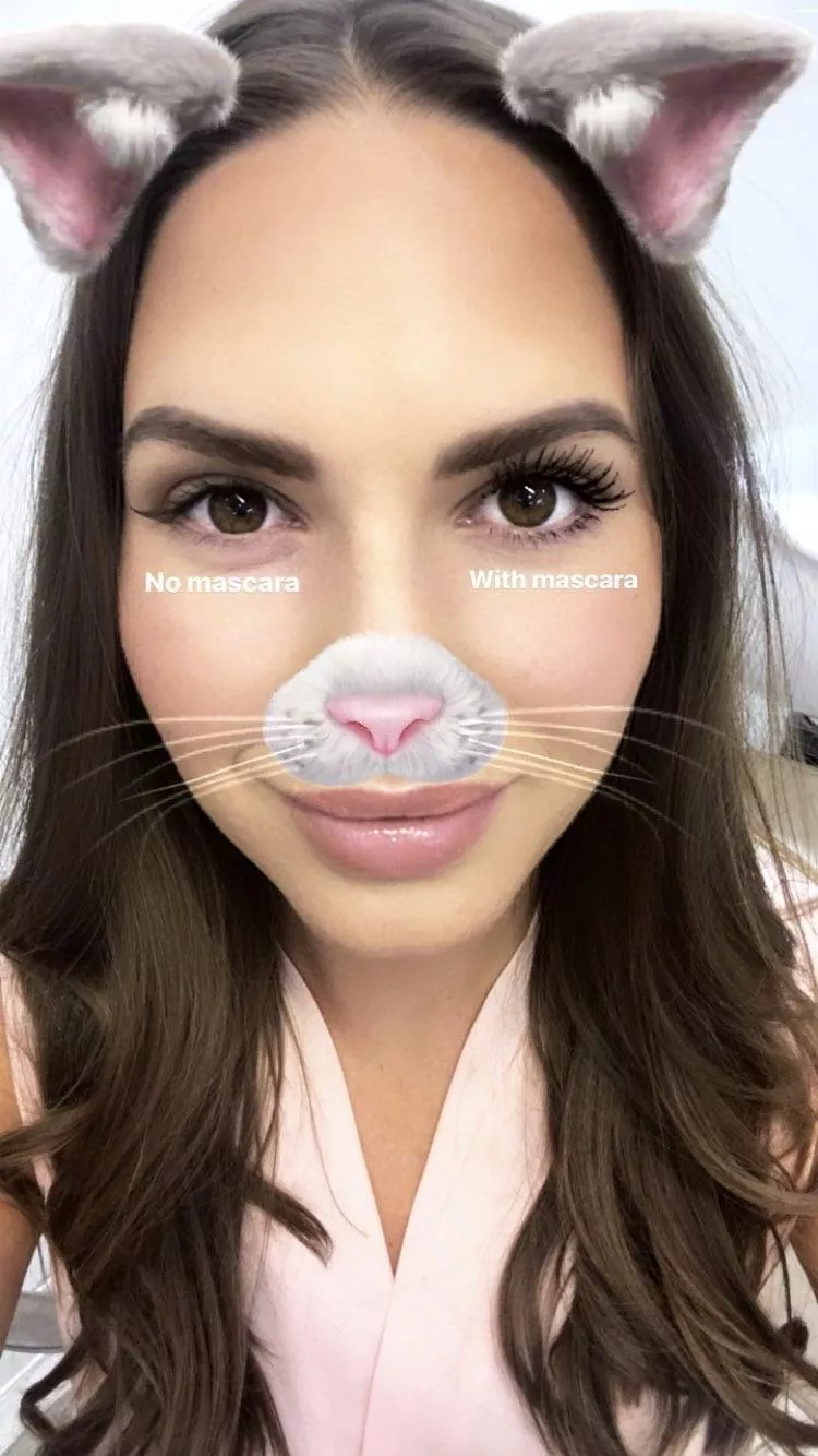 half with and half without makeup posted by teocampa