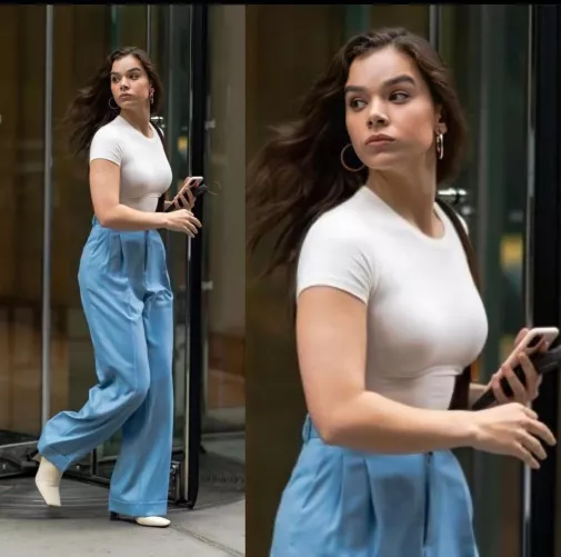 Haliee Steinfeld in a sexy tight t-shirt by Afraid_Pay_3765