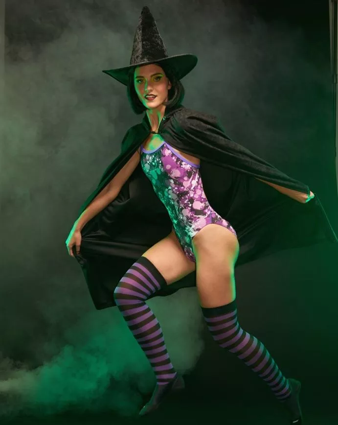 Halloween (1/3) posted by gthetree