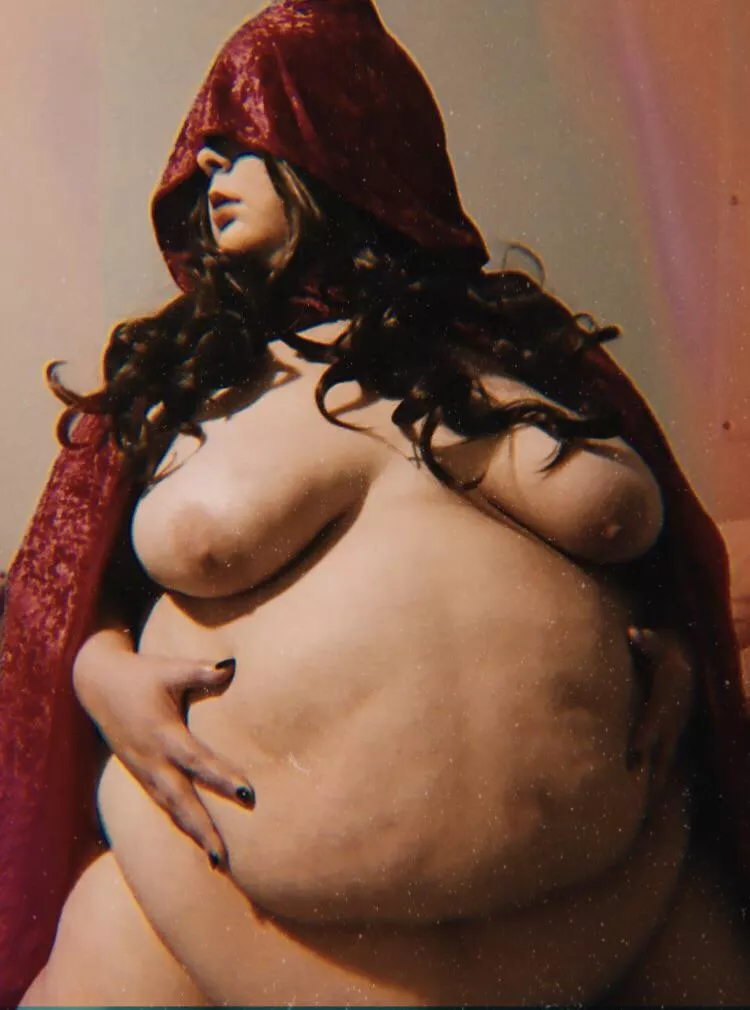 Halloween content plus I’ll be doing a stuffing on my only fans if you want to add food kik me Halloweenqueen26 posted by halloweenqueen2613