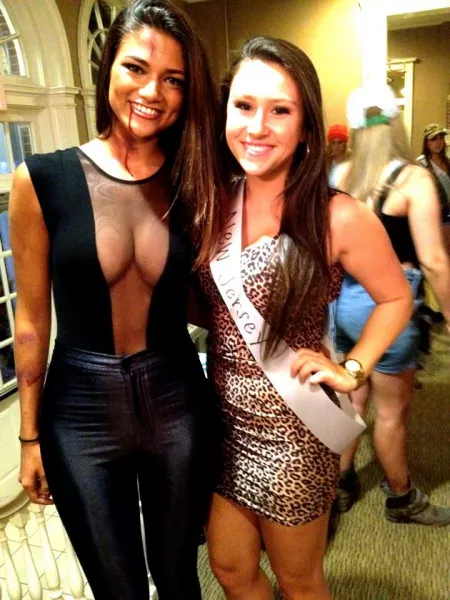 Halloween girl by DreamlandT