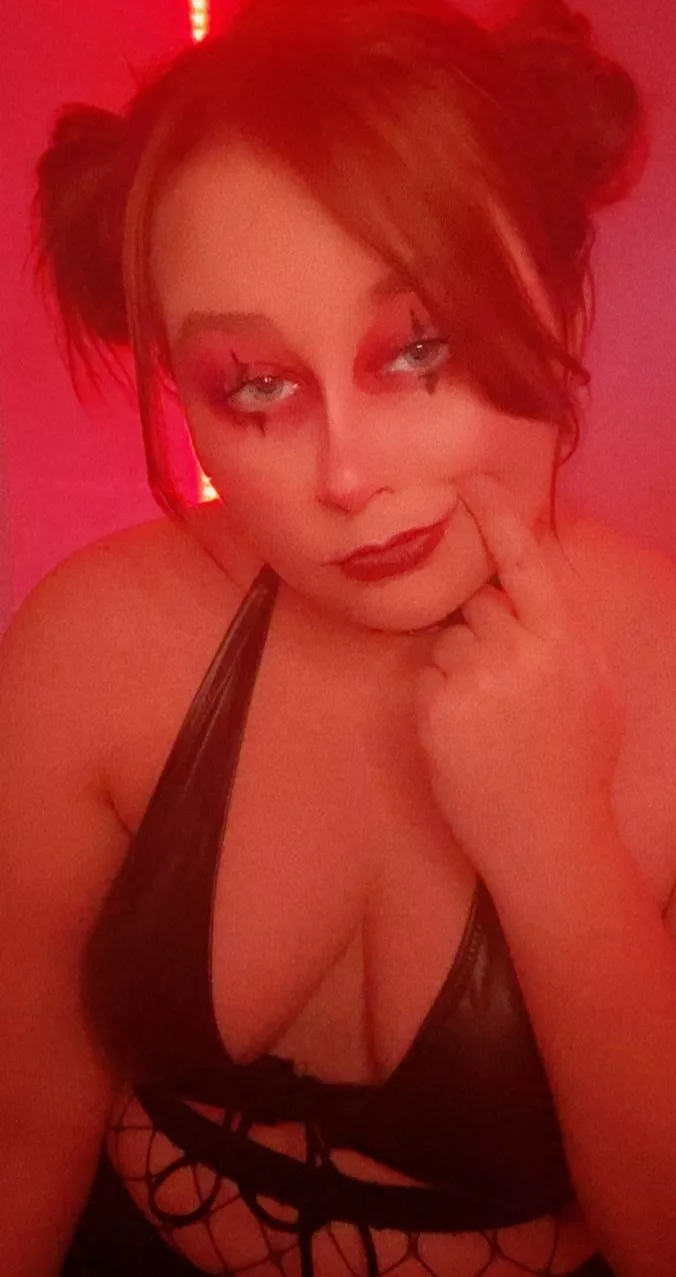 Halloween makeup, yes or no? posted by amateraslut