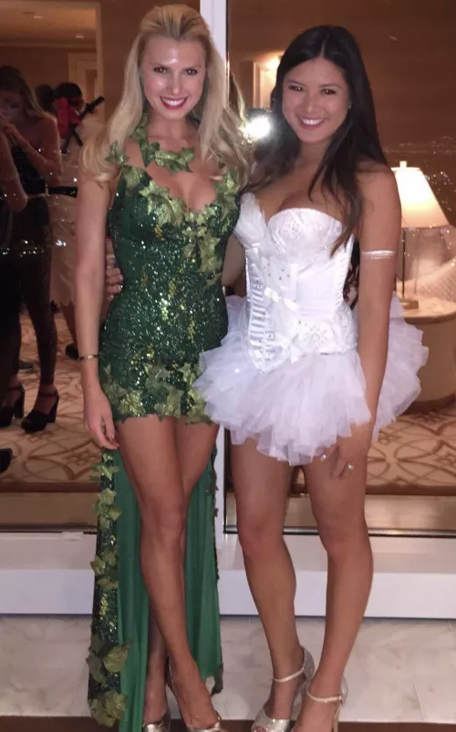 Halloween party [2] by Fap-Challenge