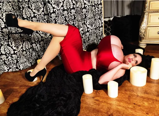 Halp Foxy get up she trip and felled by badkluster03