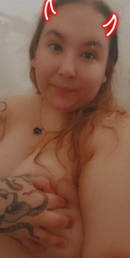 Hand bras for days 😈😈 by cinnamonapollonia