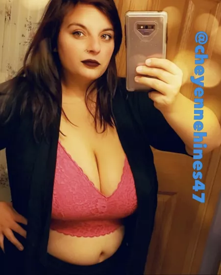 #HangersofInstagram by jballougonzo