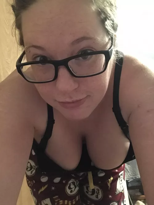 Hangin’ in there today by Secretstash620