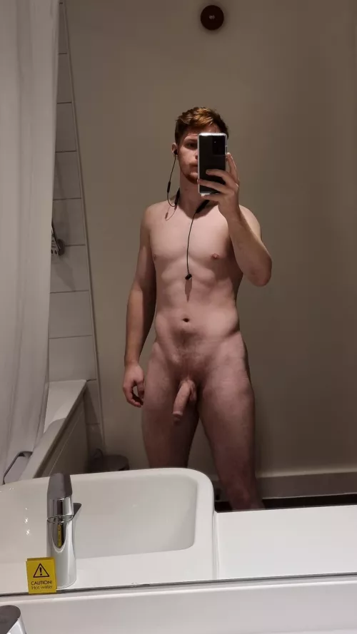 Hanging by XbobOriginal