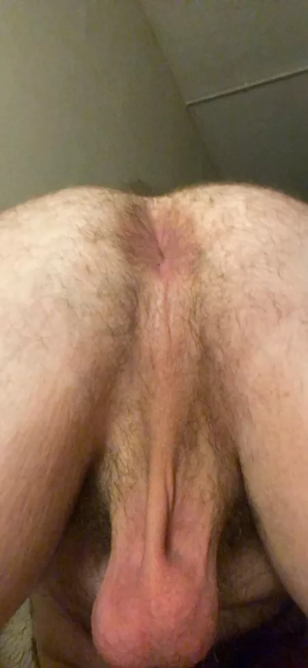 Hanging out by screakers