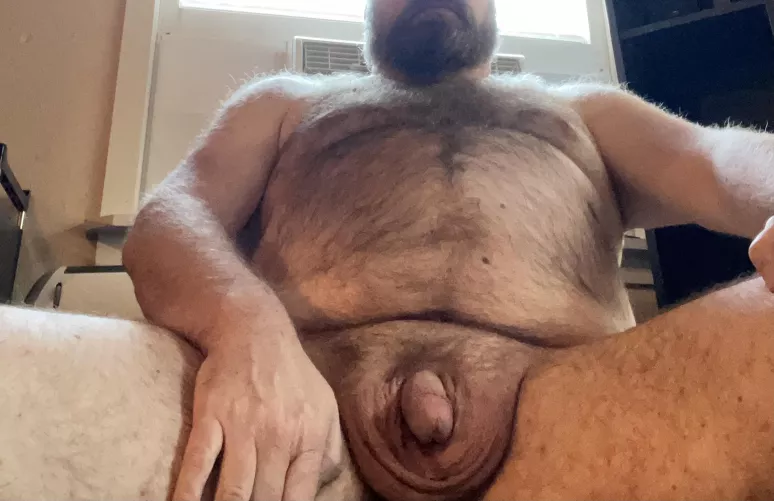 Hanging out. by Skmis