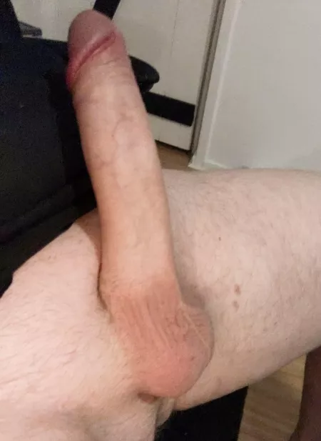 Hanging out 🍆💦 by Snavelad