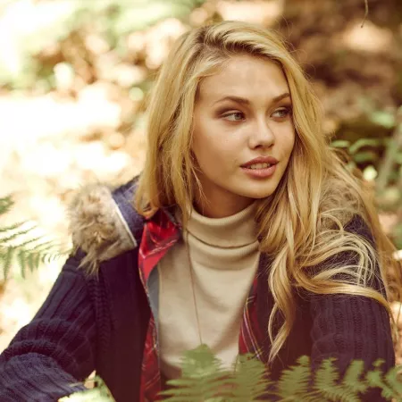 Hanna Edwinson by lhwchamp