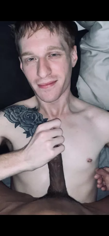 happy af ginger slobbin’ his boyfriends island cock 🤤🍆 by donovanjericho