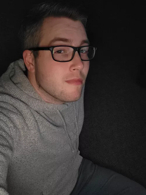 Happy and safe Monday to all you handsome gents! by CameroniBamboni94