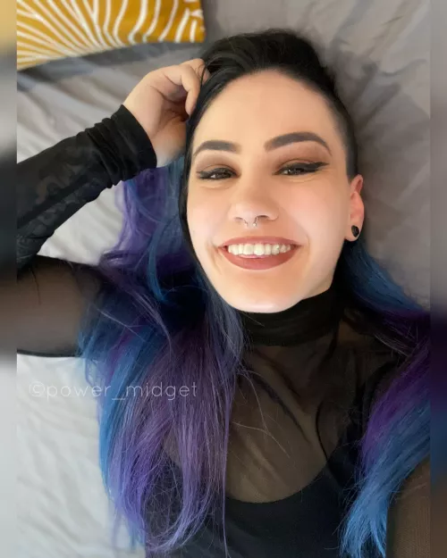 Happy bean 🥰 by power_midget