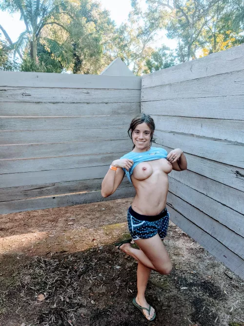 Happy: check. Embarrassed: check. Quick flash: check by lilsweetkara