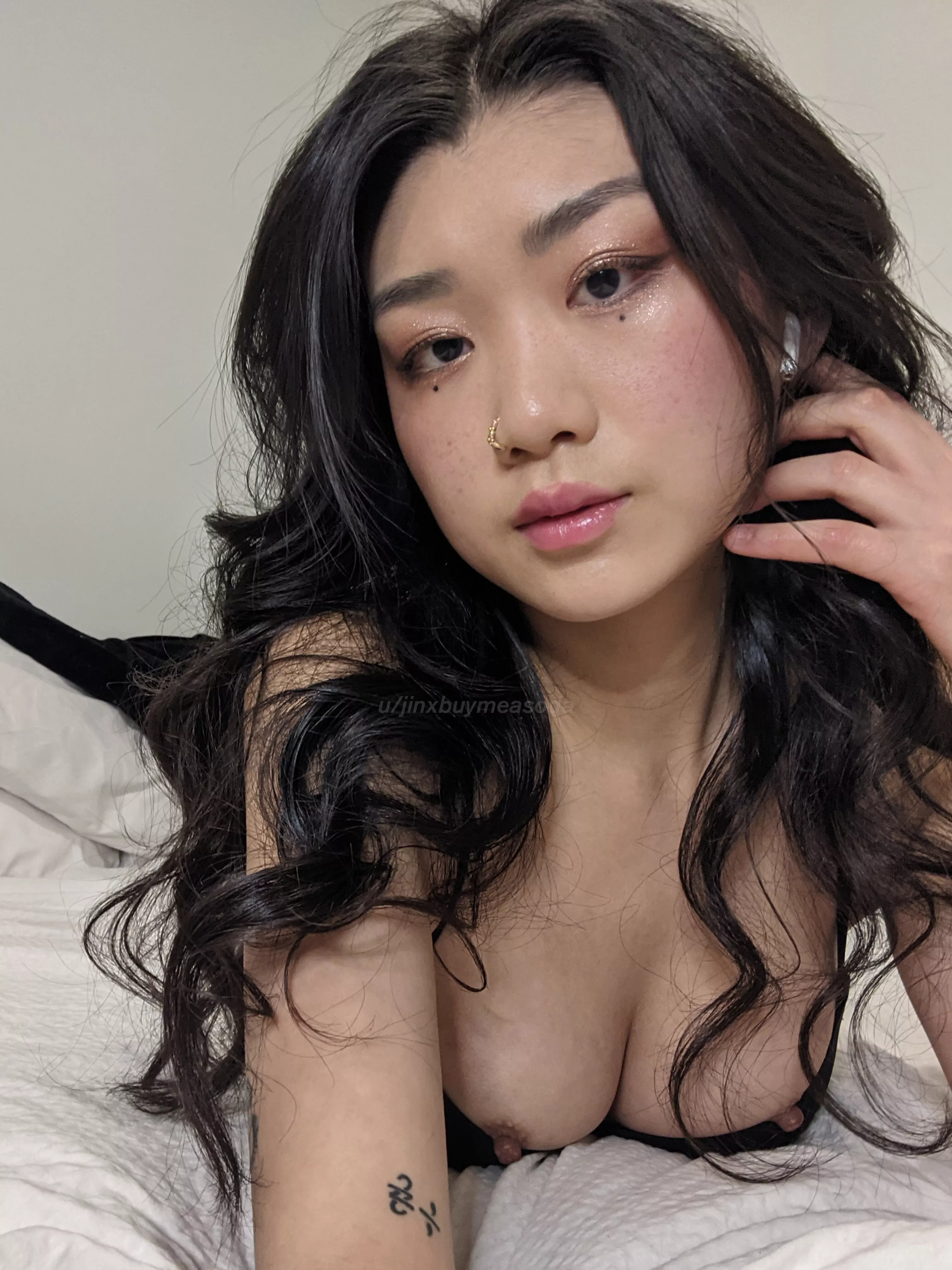 happy chinese new year 🐅 posted by jinxbuymeasoda