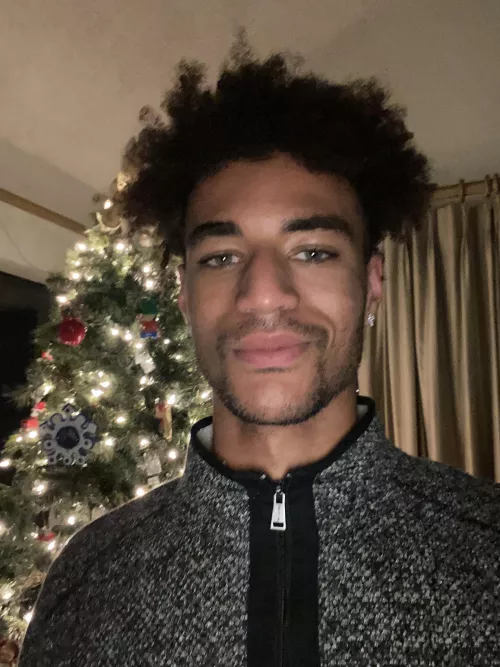 Happy day after Christmas everyone. by LonelyEffort2877