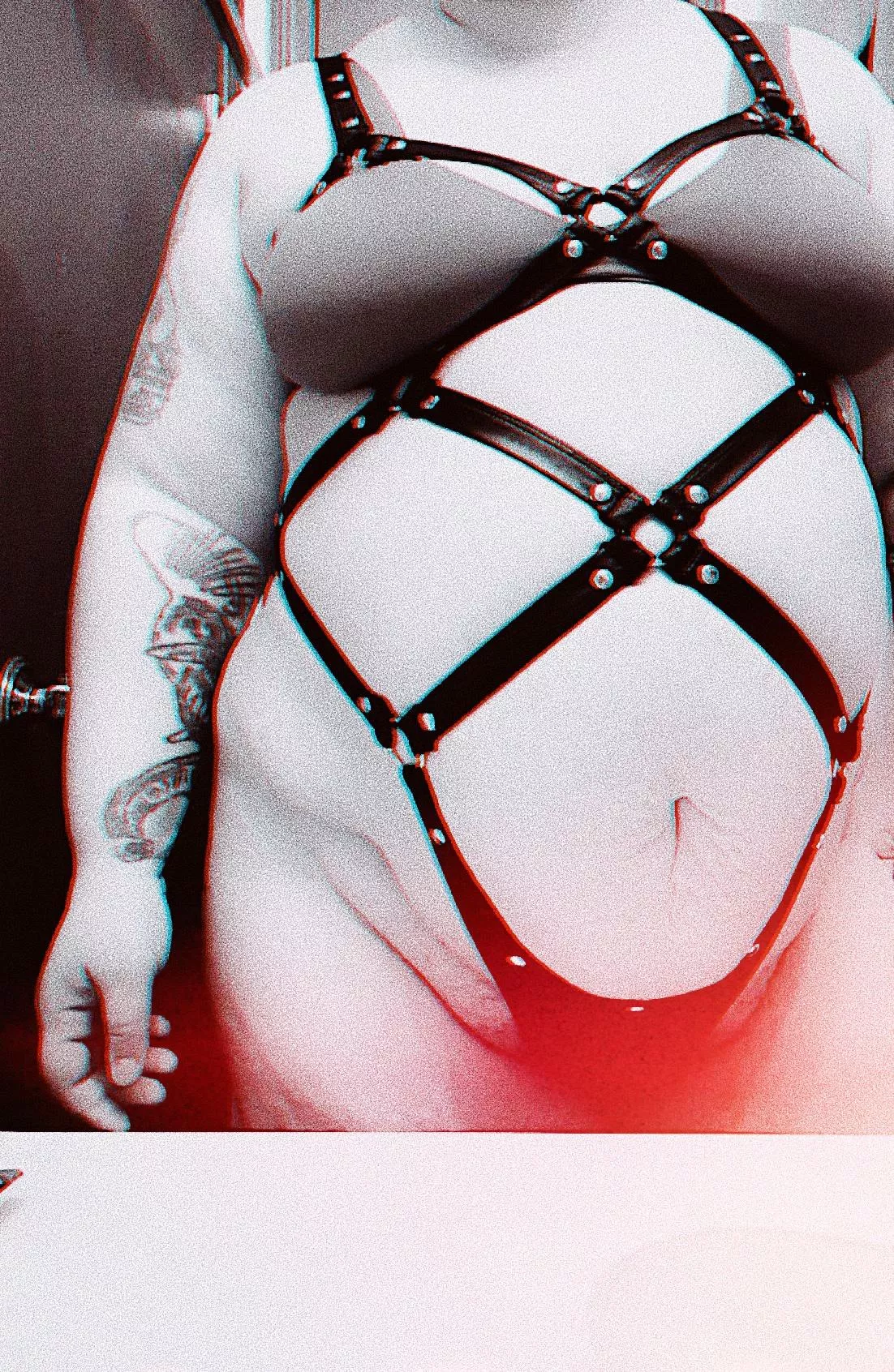 Happy Domme Day! (Monday 😉) Bend over 😈 posted by N3rdyNat