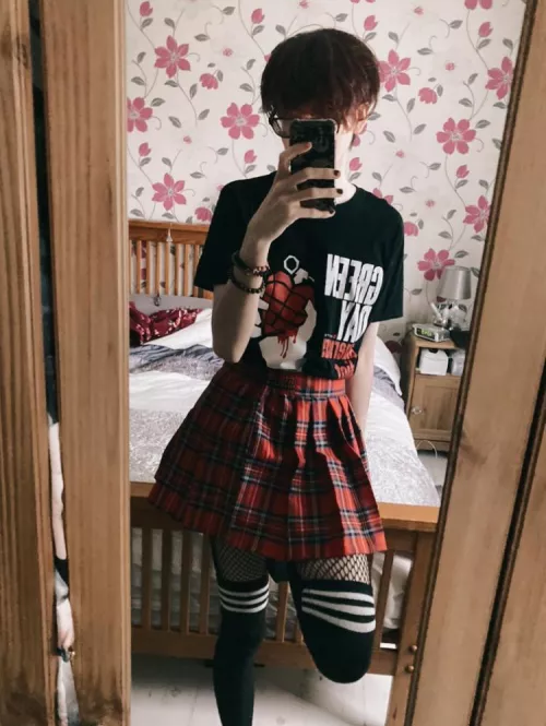 Happy Femboy Friday! by CastielOnyx