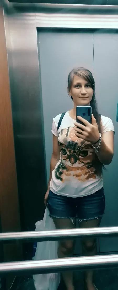 Happy Friday! 😘🤗 by ValuableOk1