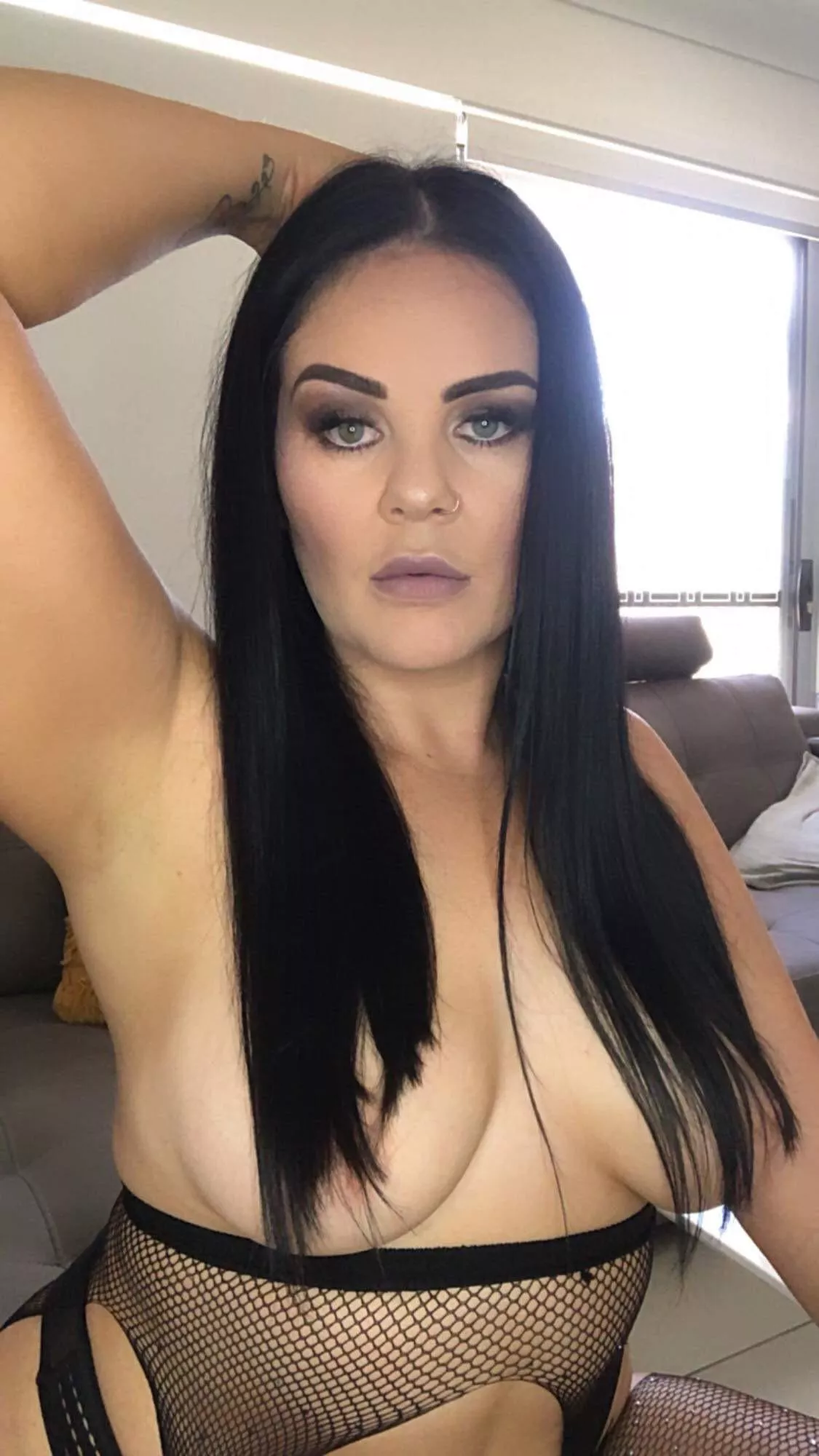 Happy Friday all ❤️(F) posted by JessyJay11