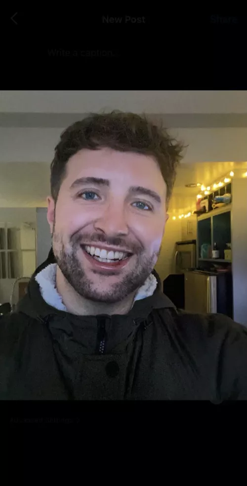 Happy Friday ☀️ any plans for the weekend? It’s actually warm here where I am in Canada right now. Warm wind known as a “Chinook” from the pacific ocean that comes over the Rocky Mountains 🏔 by Sufjanus