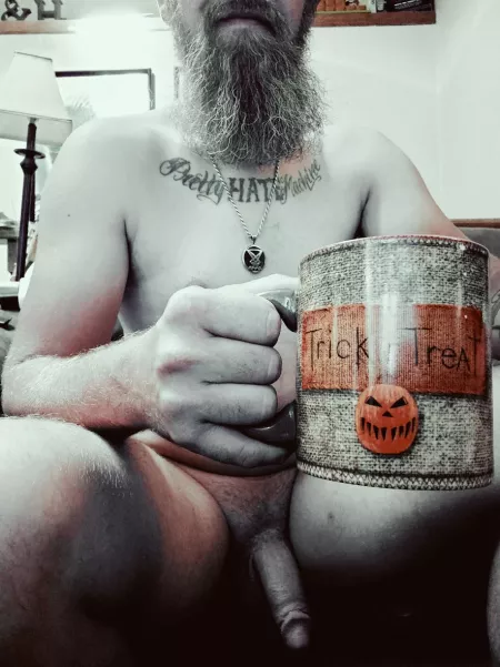 Happy Friday CGW friends! by here4thetitsanddicks