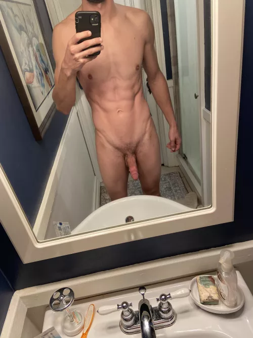 Happy Friday everyone! Plans for the weekend? [m] [oc] by finjaminn