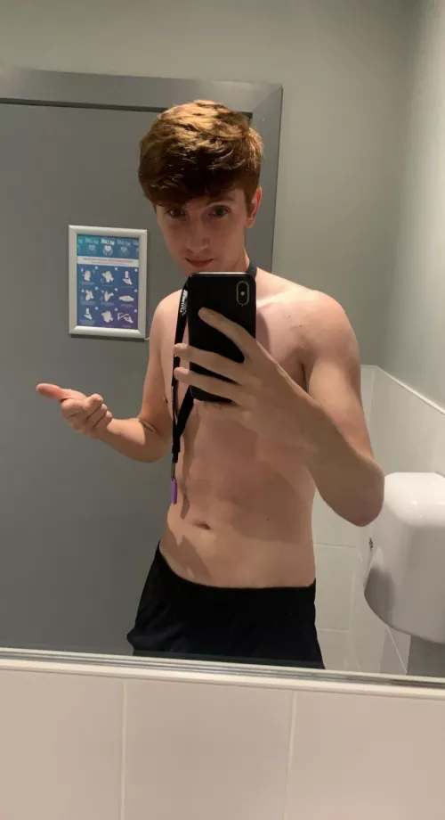 Happy Friday 😌✌️ I’m getting a late night workout in the gym 😌 by Dillon-Daytona