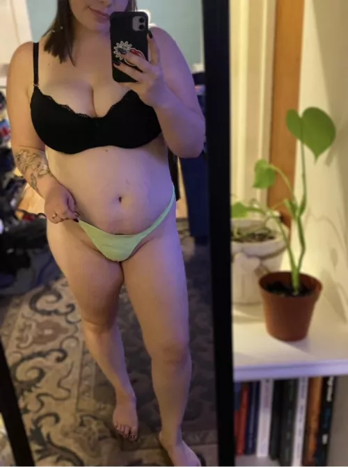 Happy Friday😋 by Yourfavoritegir_