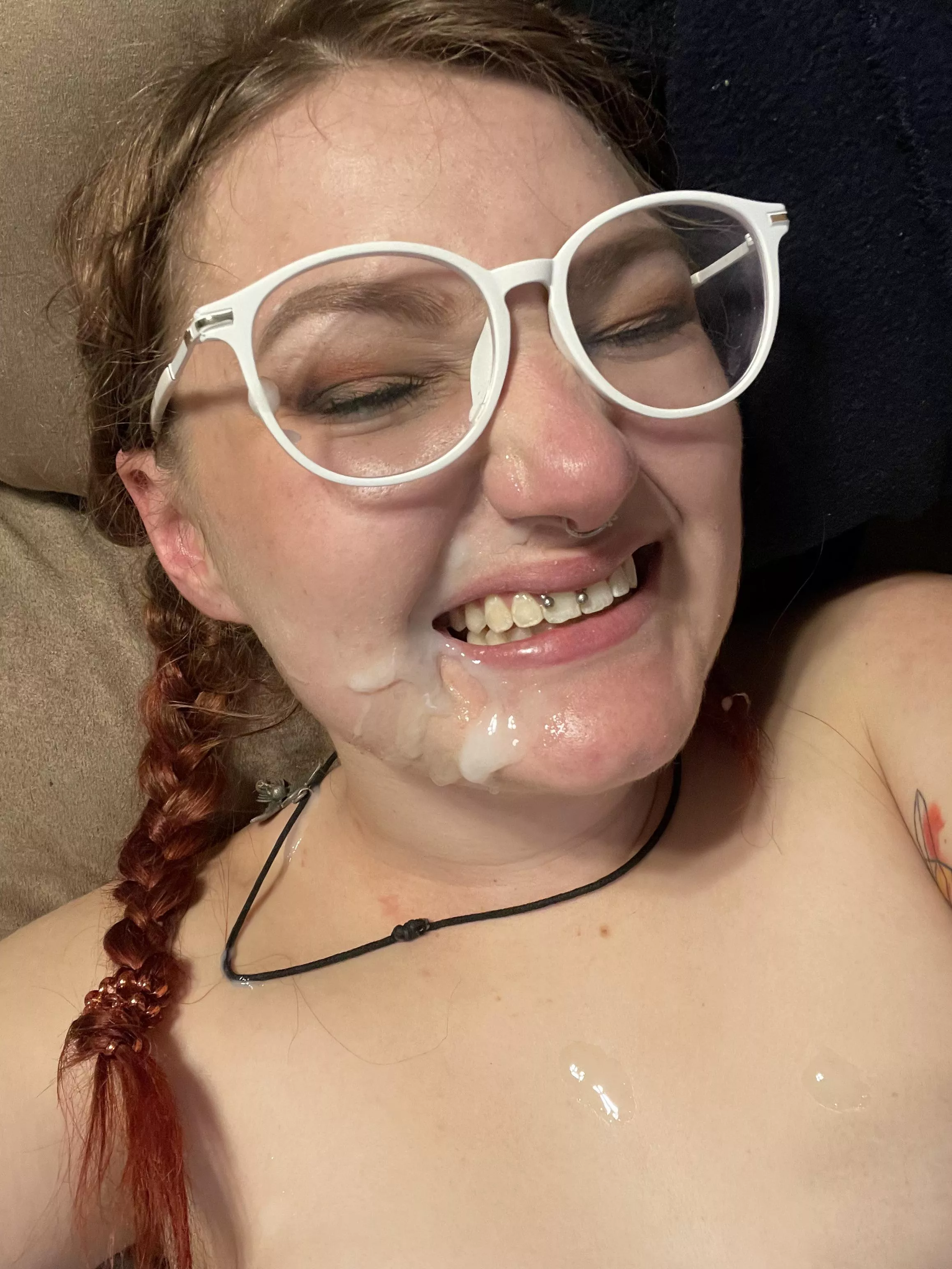 happy girl 🤗 posted by femgoddesss