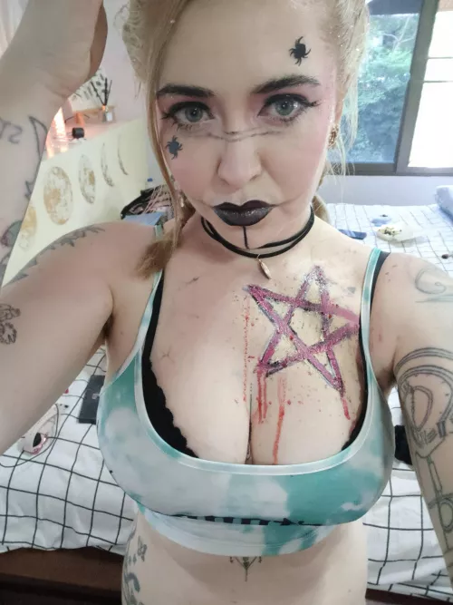 Happy Halloween 🎃 by tillyknight