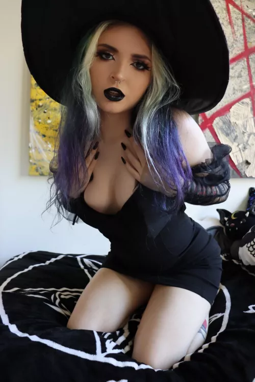 Happy Halloween! 🎃 by AlicePhantom666