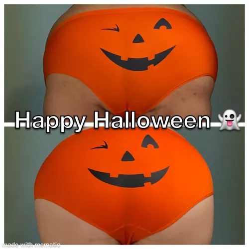 Happy Halloween 🎃 by Panty_Pirates