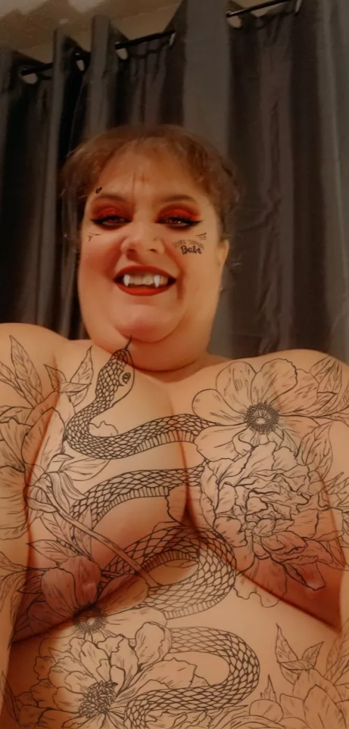 Happy halloween [f] by bisexual76