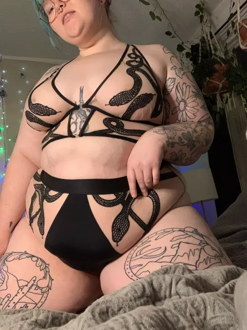 Happy Halloween Spoopy Pals by Willowhoney1