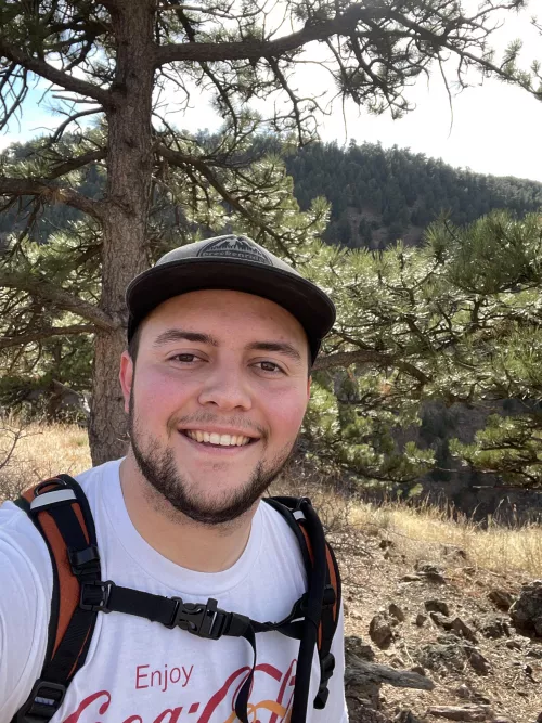 Happy Hiking 🏔 by xMerki