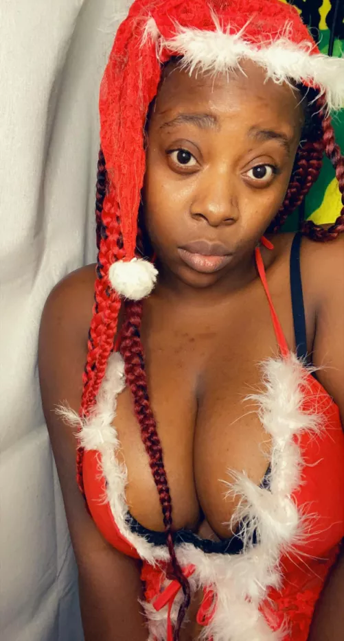 Happy holidays and whatnot by MaeM9