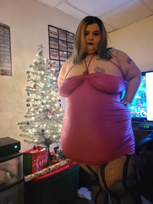 Happy holidays by ssbbwpiggy1