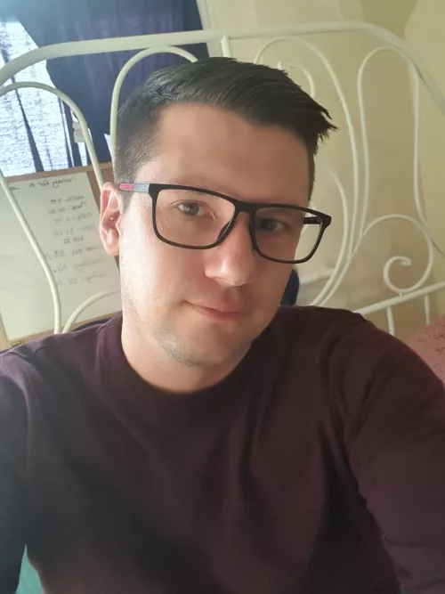 Happy hump day everyone 😘 by No-Opportunity9542