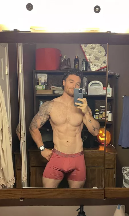 Happy hump day ;) by Secret_Reign